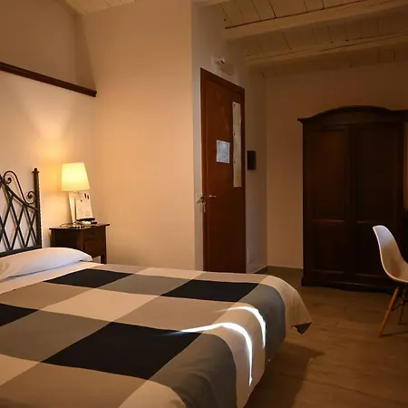 Hotel Vecchia Masseria 4*